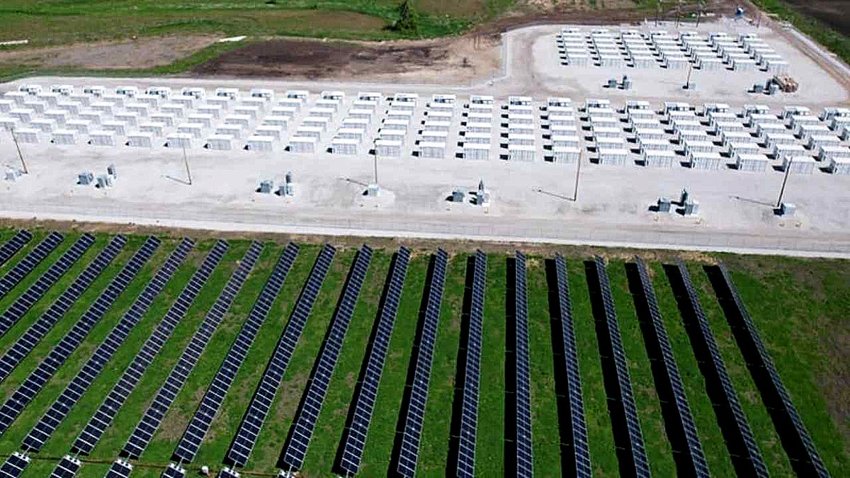 Aerial view of solar panels and battery units at Wisconsin’s Paris Solar-Battery Park.