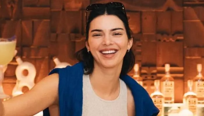 Kendall-Jenner-divides-fans-with-latest-glimpse-into-personal-life.jpg