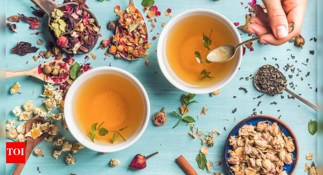 Herbal-Teas-For-Bloating-3-herbal-teas-approved-by-a.jpg